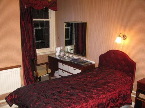 St. Winifreds Hotel Morecambe Room photo